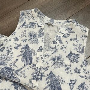 Elegant Floral Midi Dress - White and Blue